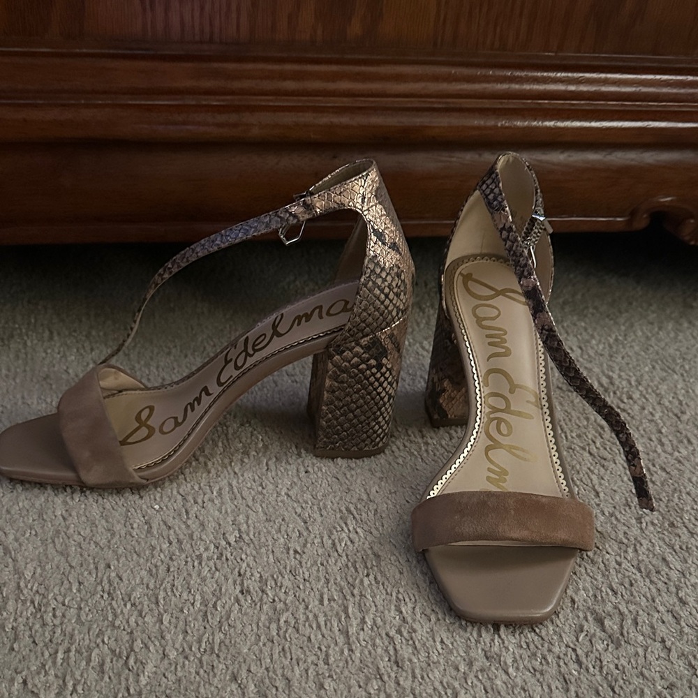 Sam Edelman Tan and Brown Snakeskin Heels